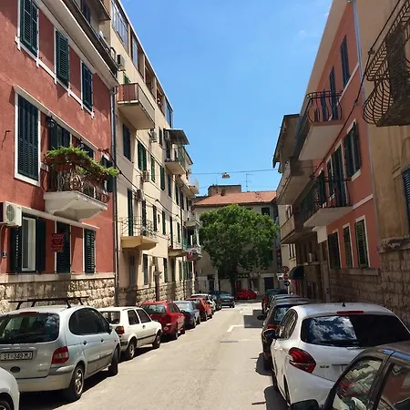 Antonija スプリト